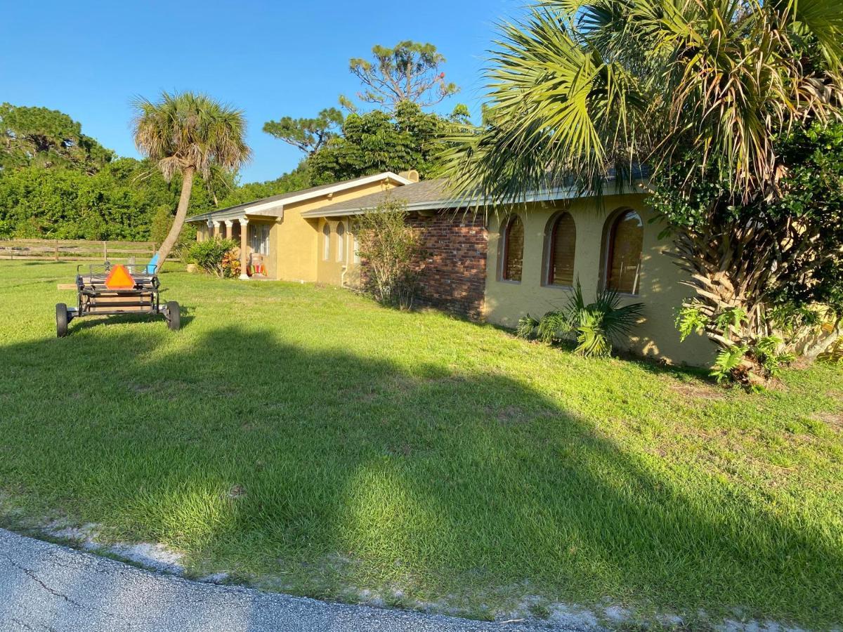 Готель Oyo Family Ranch At Melbourne Fl Екстер'єр фото